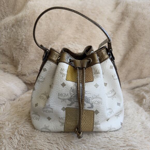 MCM Princess Lion 2Way Drawstring Bucket Bag - White/Bromze